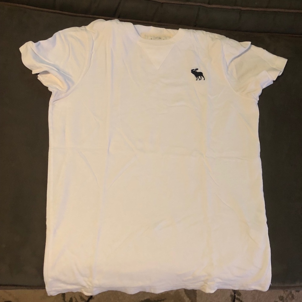 Abercrombie and Fitch T-shirt